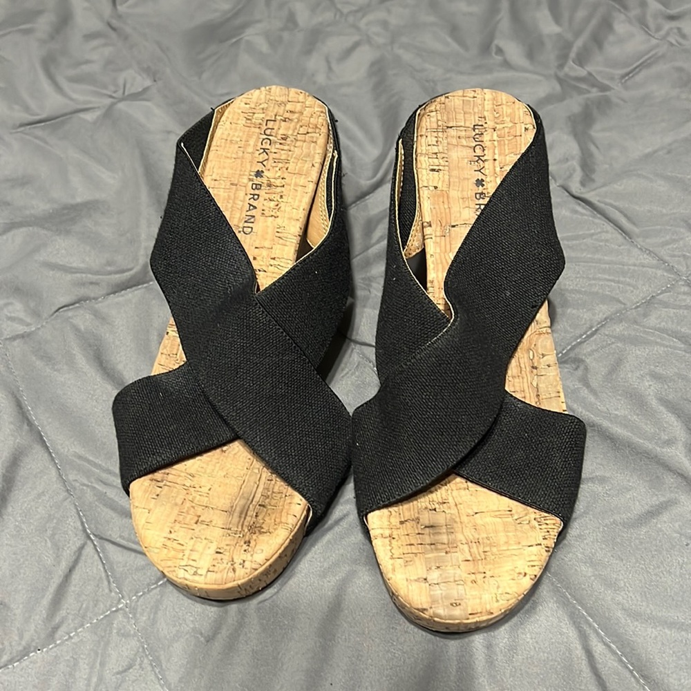 Black wedge heels